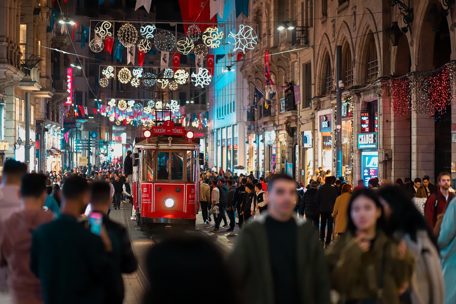 turkiye at night